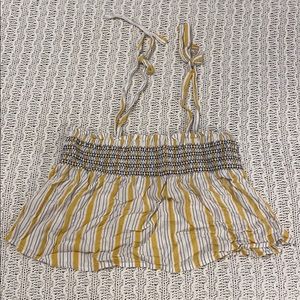 Tie shoulder crop top